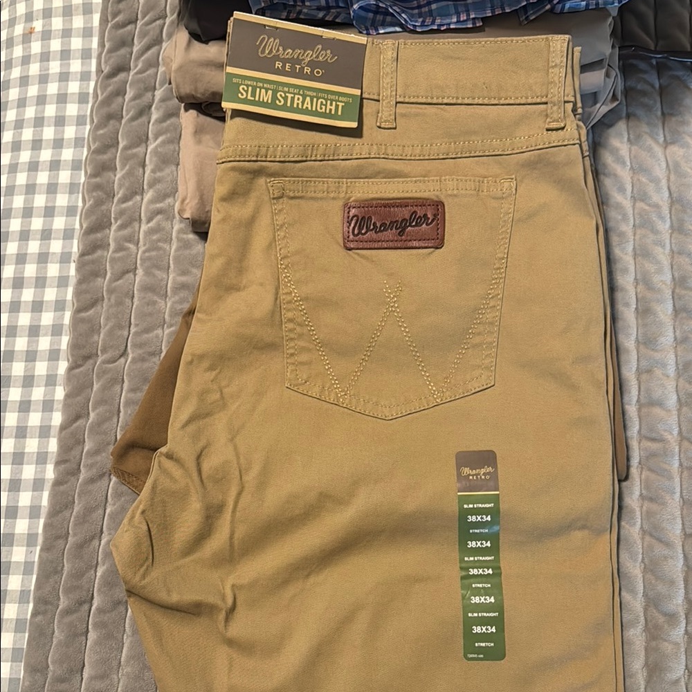Wrangler Retro Slim Straight Tan Pants